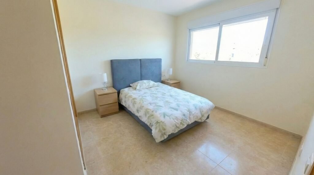 Dormitorio principal 2 - pisos en venta Vinaròs de particulares dormitorio principal 2 - Particular vende piso de 2 habitaciones en Vinaròs con garaje y trastero.